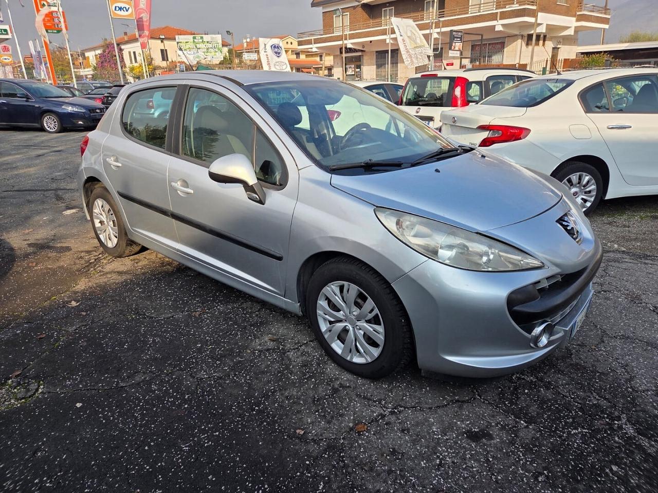 PEUGEOT 207 1.4 HDI 70 CV 50 KW OK NEOPATE-2009