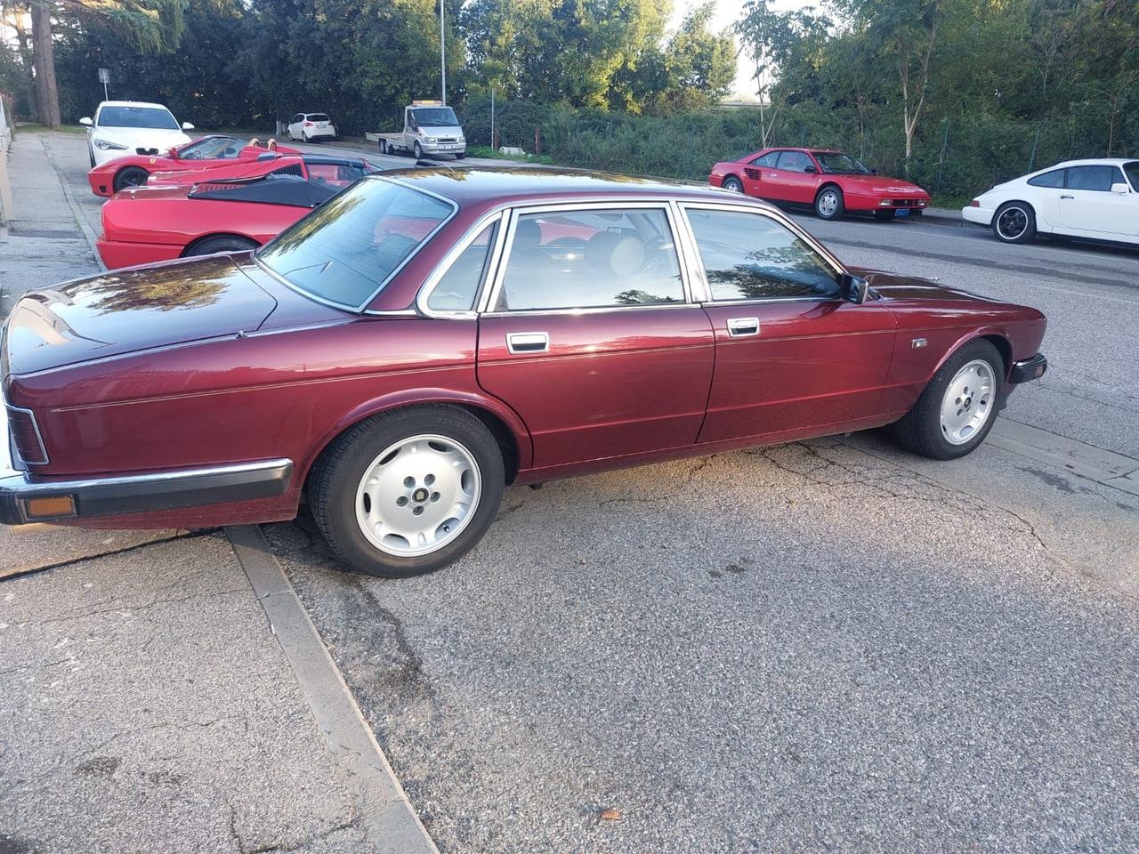 Jaguar XJ Sovereign 5.3 cat