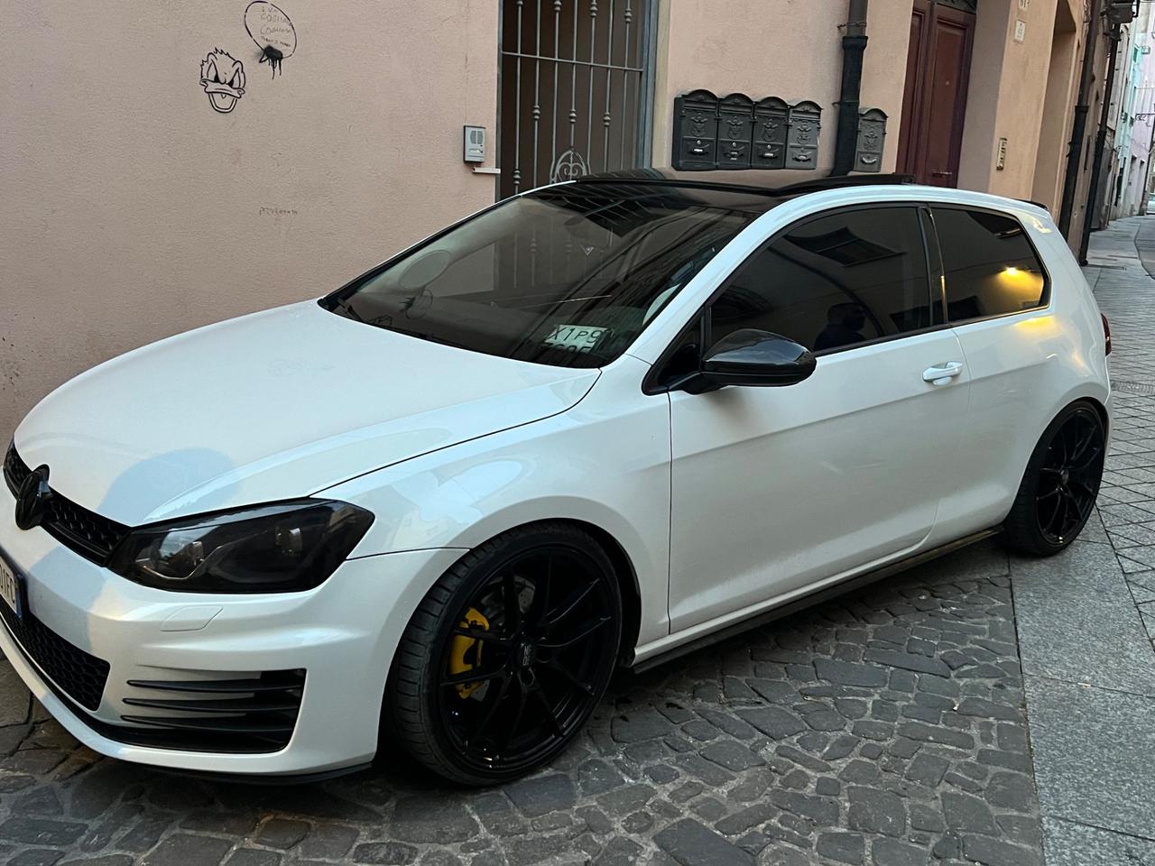 Volkswagen Golf 7 2.0 TDI Leggi l’annuncio