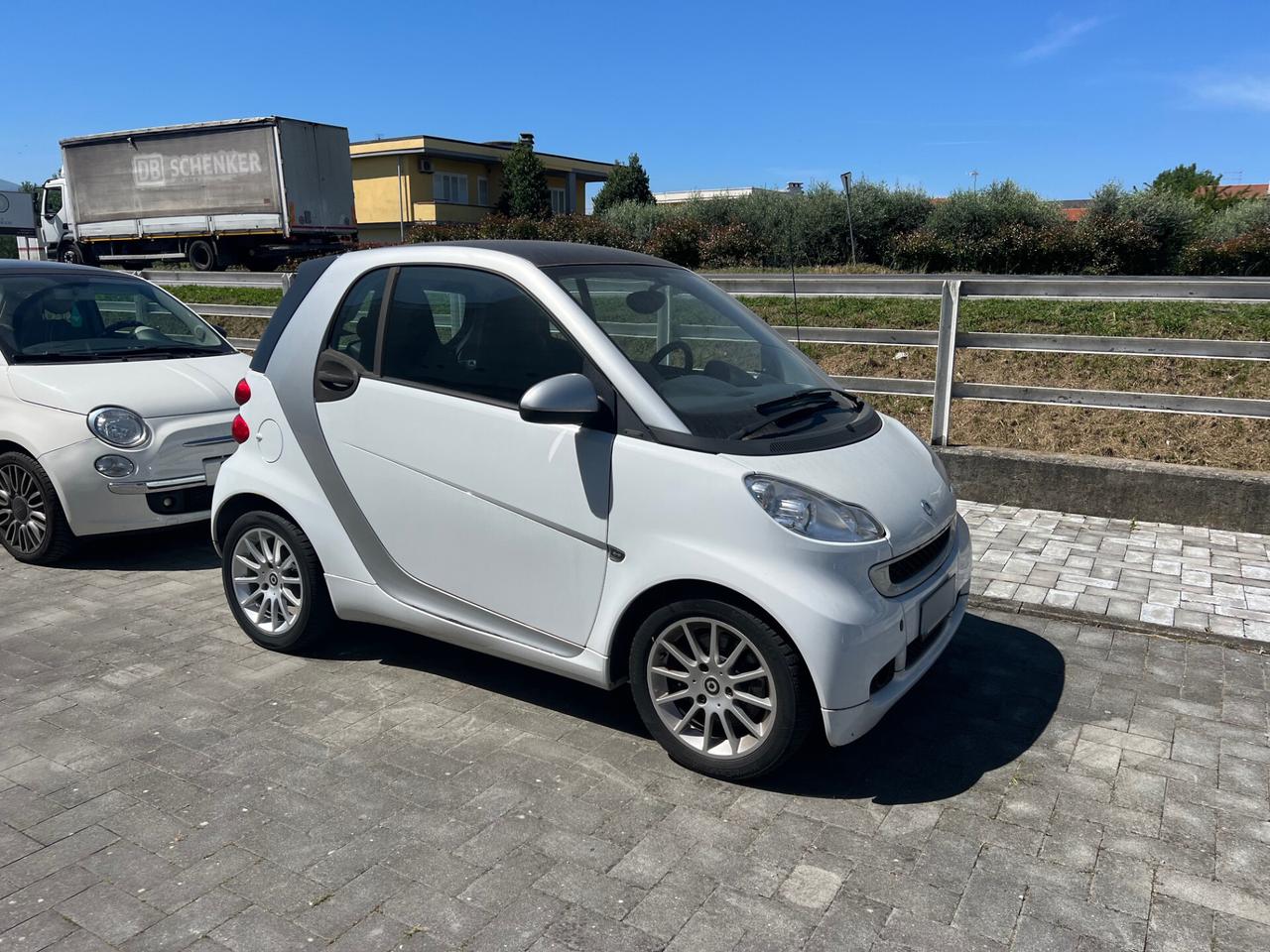 Smart ForTwo 800 40 kW coupé passion cdi