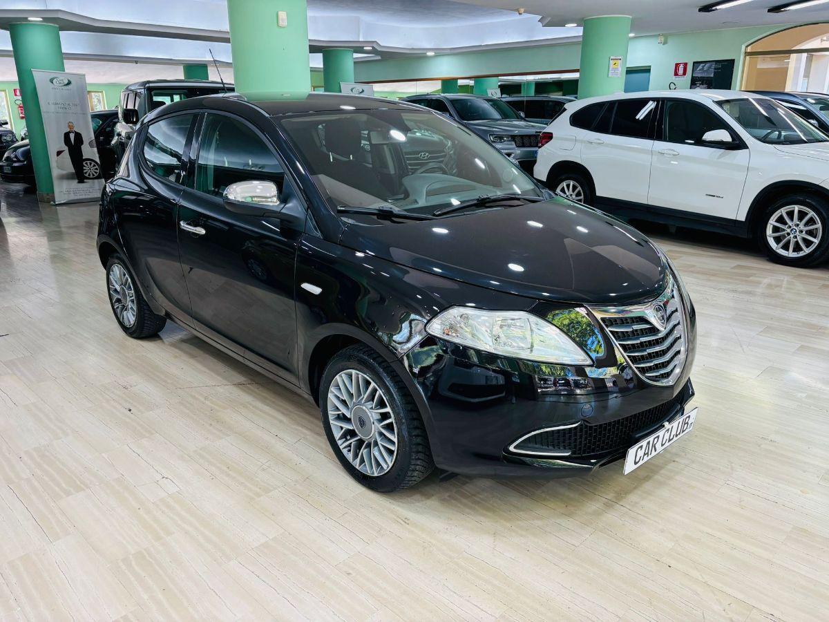 Lancia Ypsilon 1.2 70cv 5 porte Gold Neop.Ok