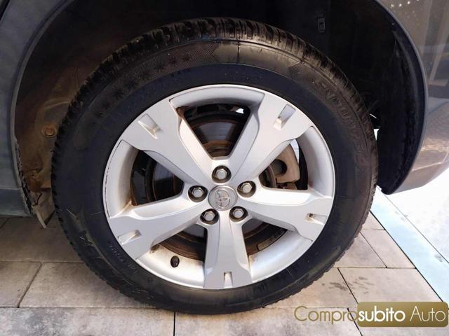 TOYOTA Urban Cruiser 1.4 D-4D AWD Luxury