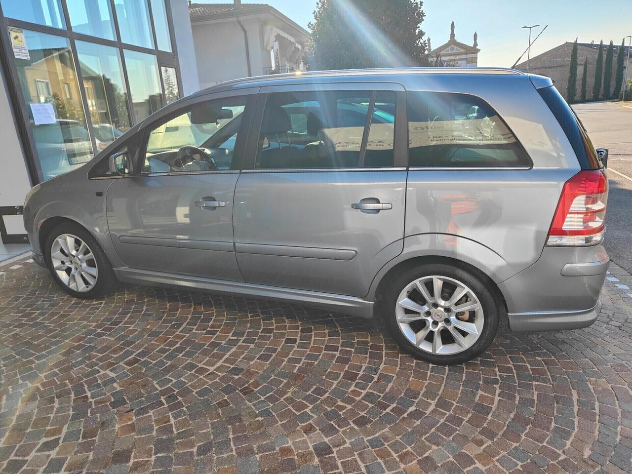 Opel Zafira 1.7 CDTI 125CV Cosmo OK Neo Patentati