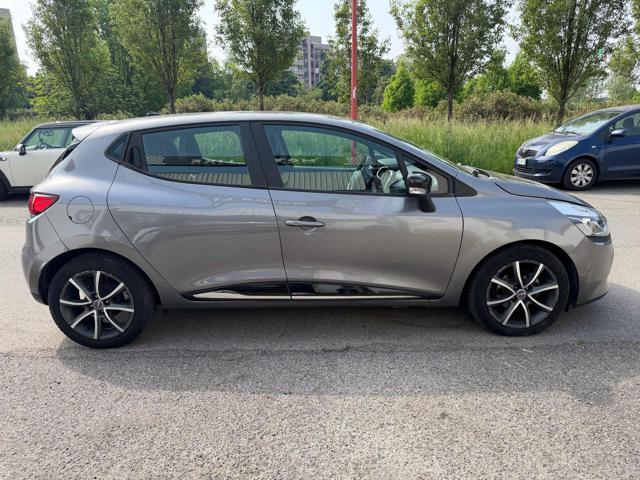 RENAULT Clio 1.2 75CV 5 porte Wave