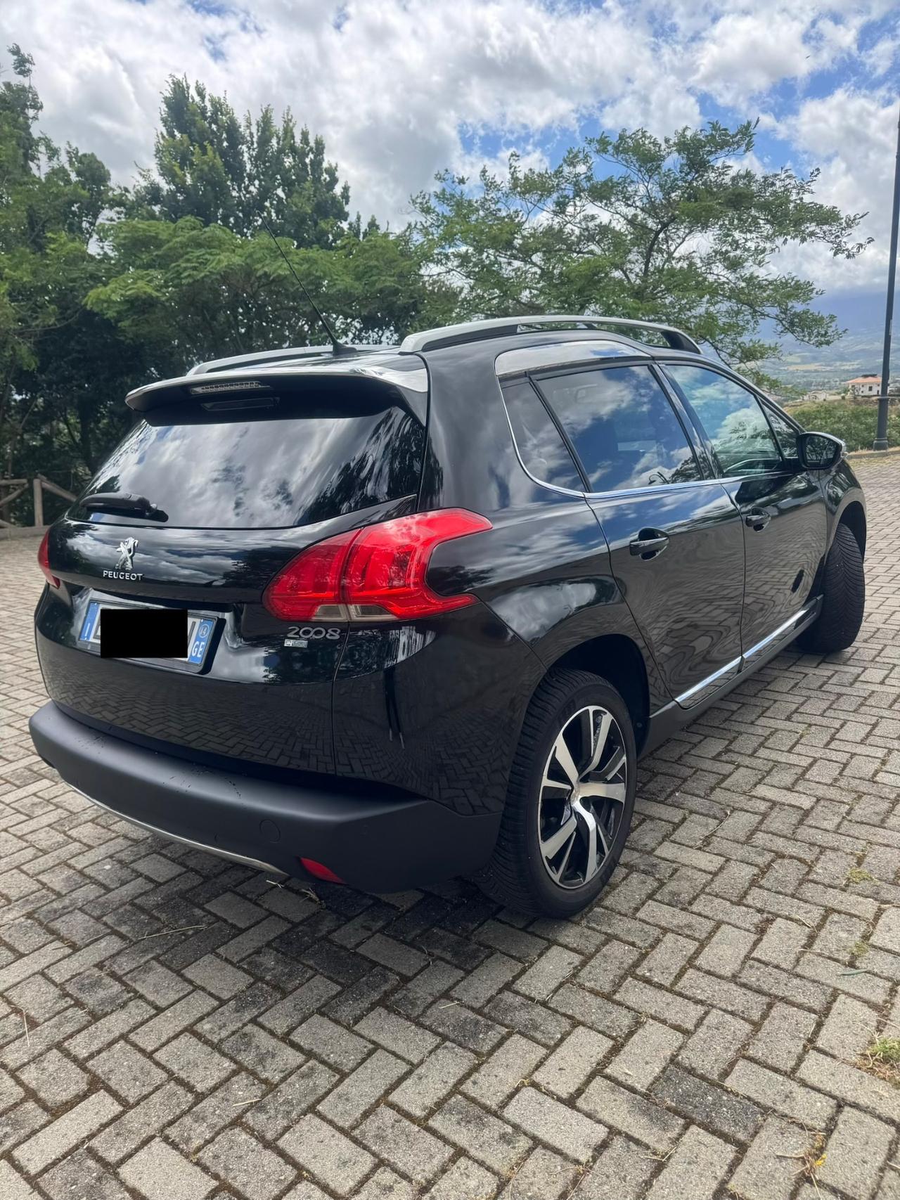 Peugeot 2008 1.6 e-HDi 115Cv *ALLURE* TETTO 2014