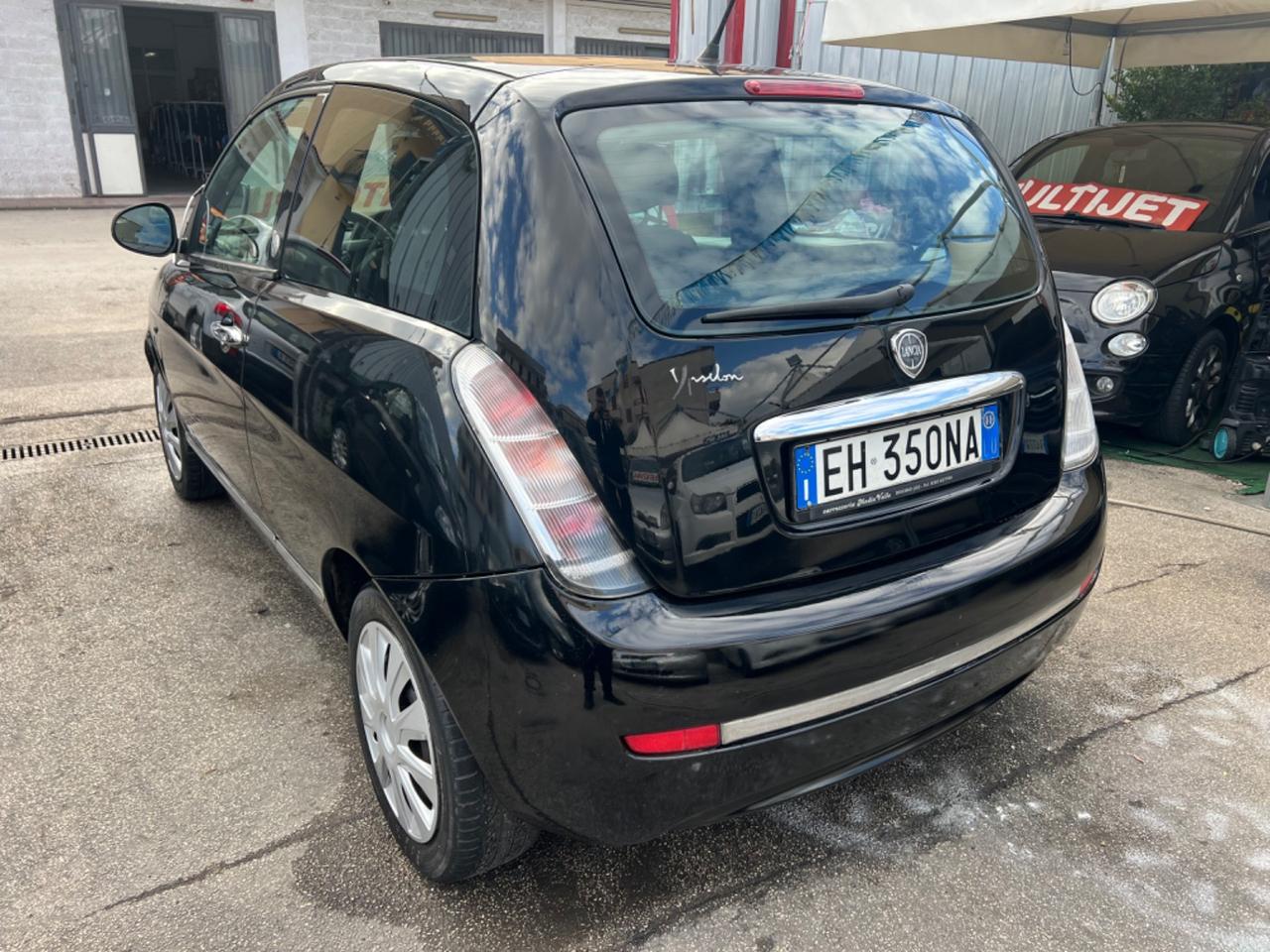 Lancia Ypsilon 1.4 benzina-GPL 2011