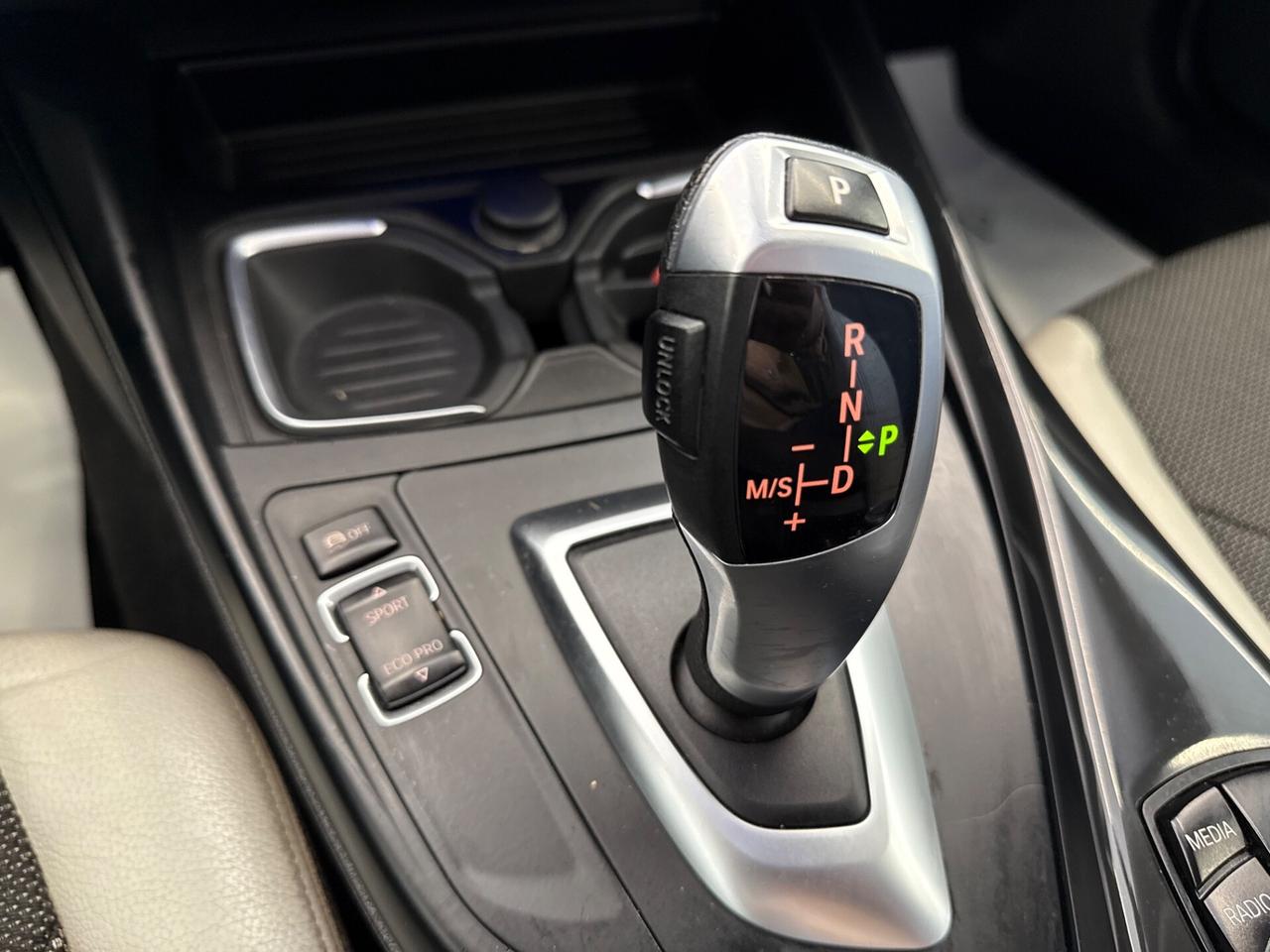 Bmw 116d Sport 3p Automatico Black Edition