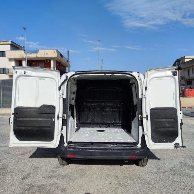 FIAT DOBLO' 1.6 M-JET 105CV FURGONE 3 POSTI
