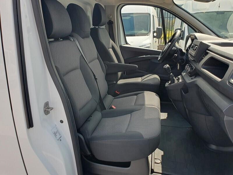 NISSAN NEW Primastar 29 2.0 dCi 110CV S&S L1H1 PDC