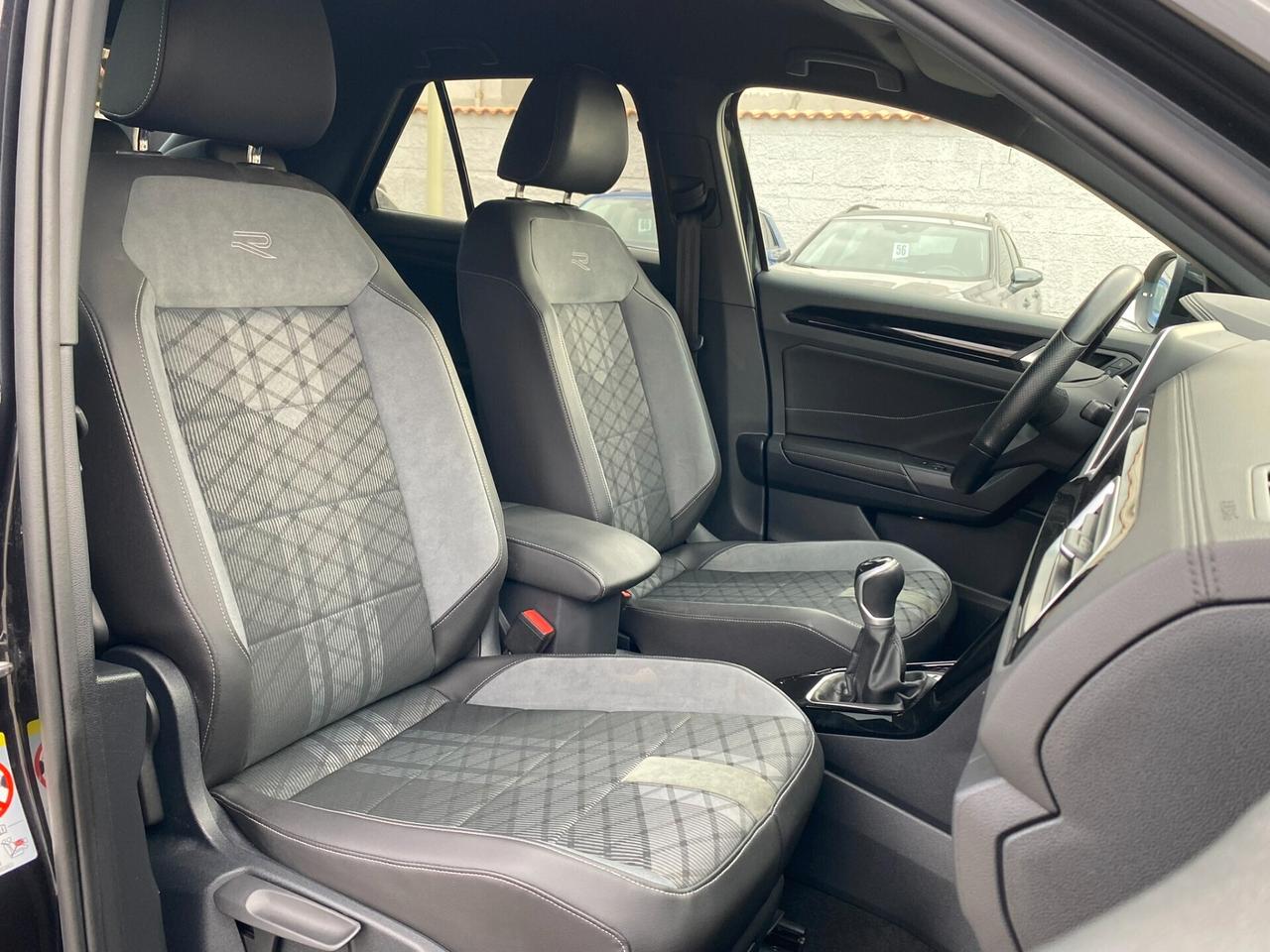 Volkswagen T-Roc R-Line 1.0 TSI 110CV