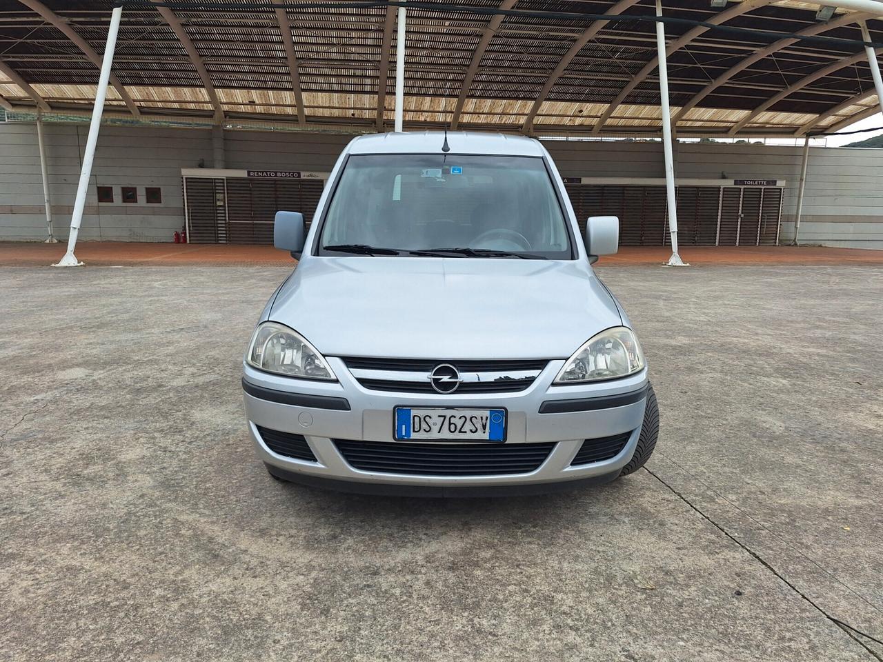 Opel Combo 1.6 CNG Metano 5p. GANCIO TRAINO