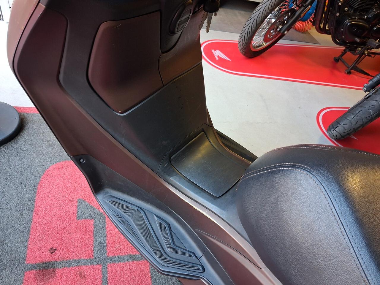 Sym HD 300 EVO