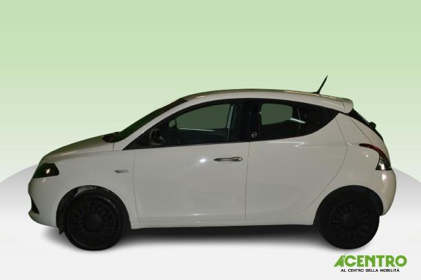 LANCIA New Ypsilon - MY21 1.0 70cv Hybrid Silver