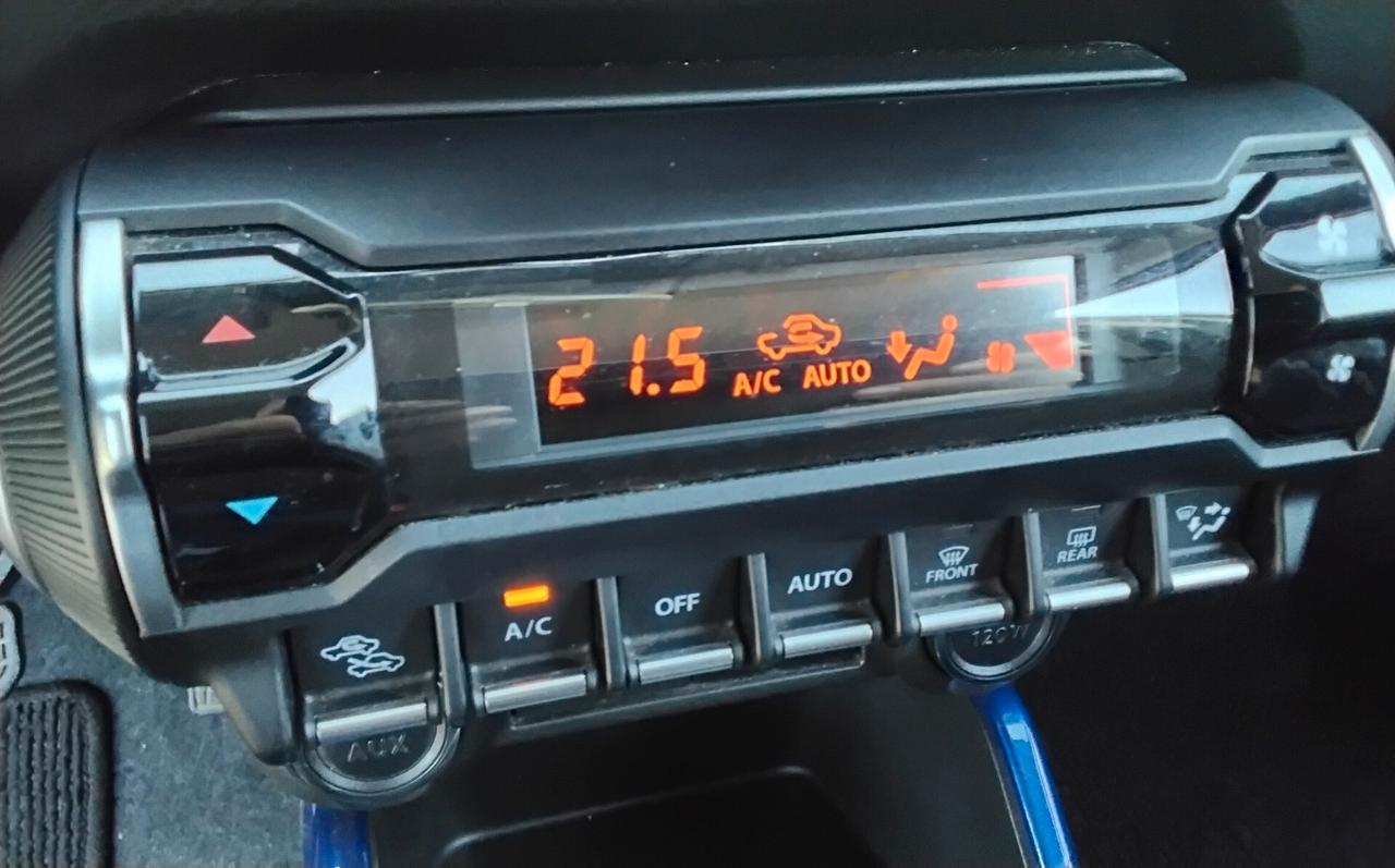 Suzuki Ignis 1.2 Hybrid CVT Top