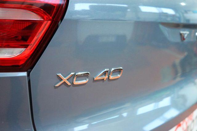 VOLVO XC40 B3 automatico Business MHEV Certificata