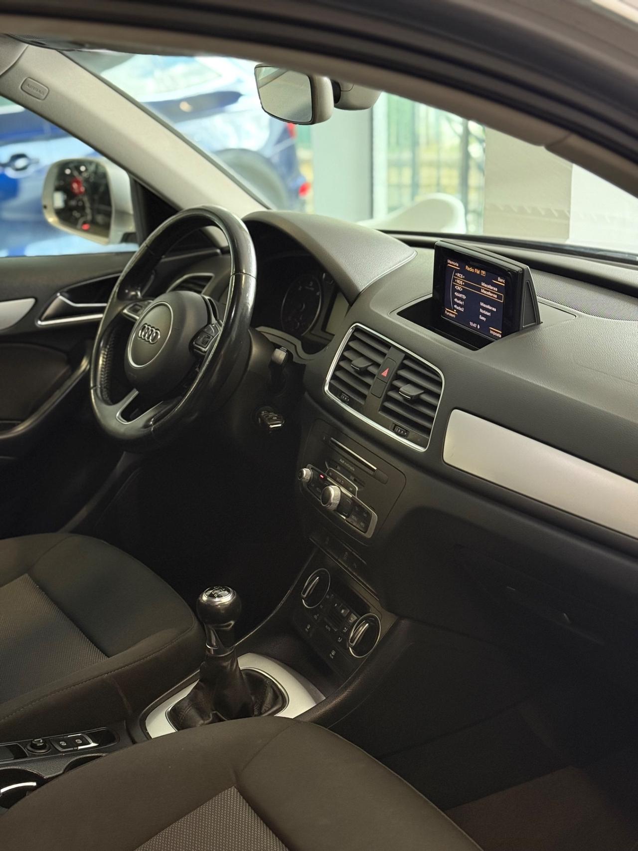 Audi Q3 2.0 TDI 120 CV