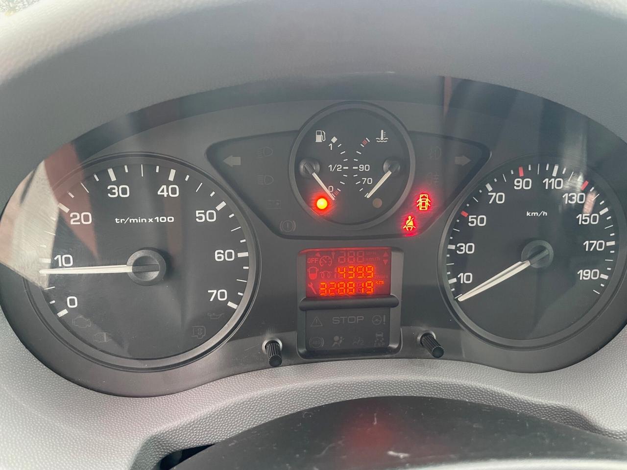 Peugeot Expert 2.0 HDi 163CV FAP PL-TN 12Q Furgone Vetrato