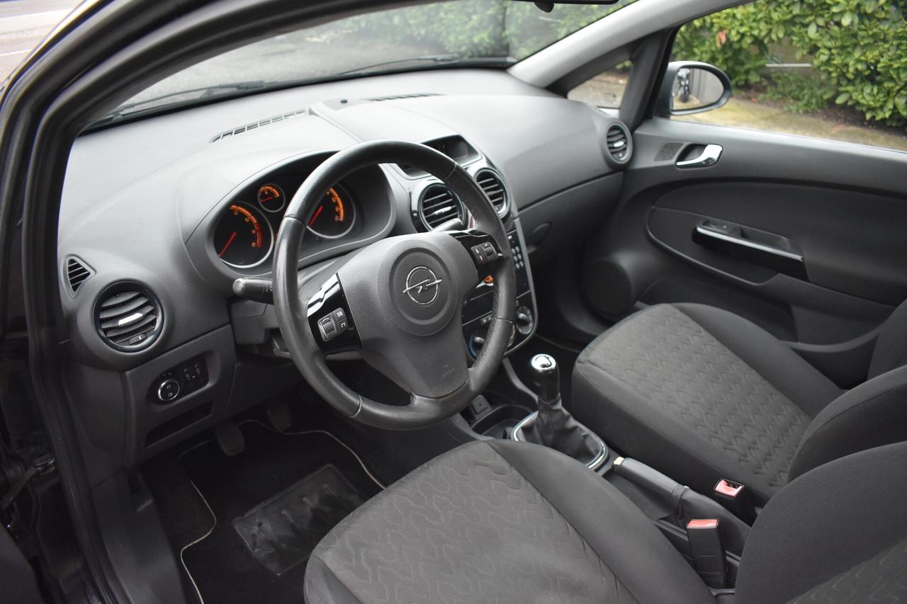 Opel Corsa 1.0 Benz 5p
