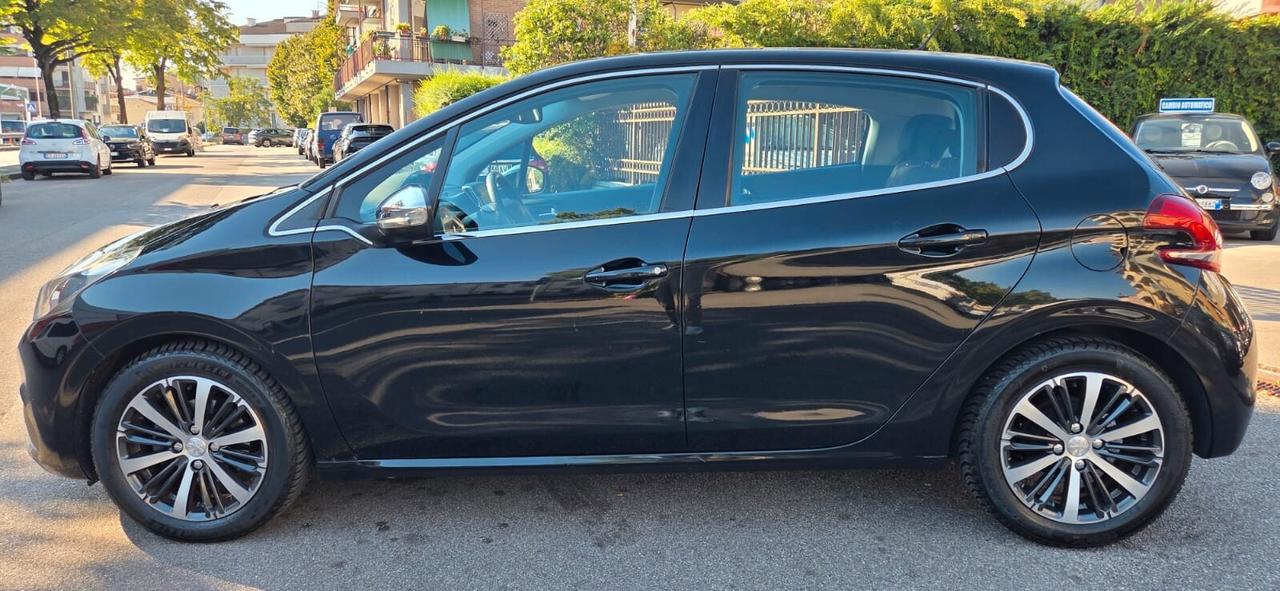 Peugeot 208 BlueHDi 75 S&S 5 porte Active