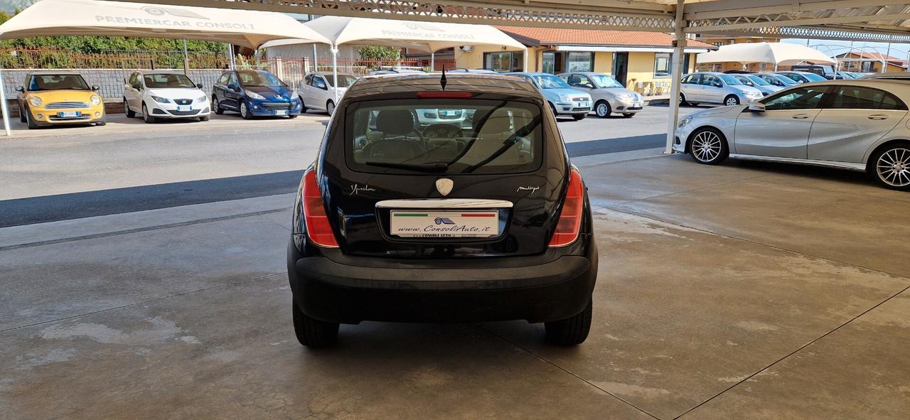 Lancia Ypsilon 1.3 Mjt 70cv