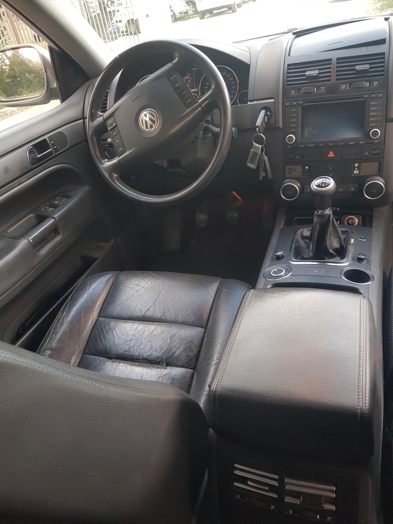 Volkswagen Touareg 2.5 tdi