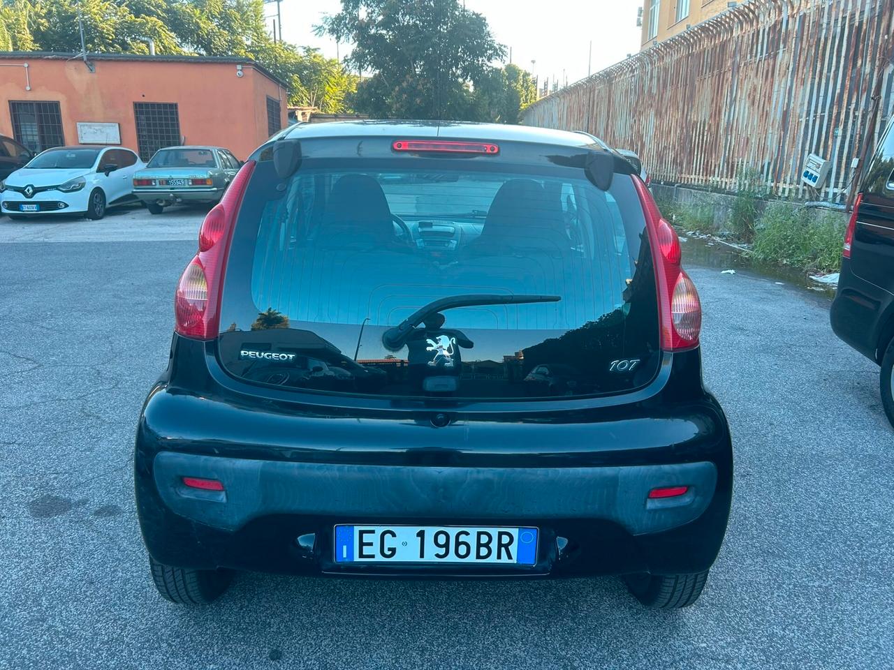 Peugeot 107 1.0 68CV 5p. Active