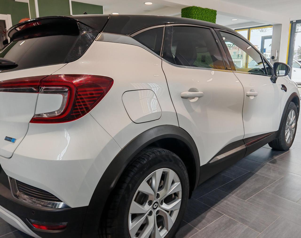 Renault Captur Plug-in Hybrid E-Tech 160 CV Intens