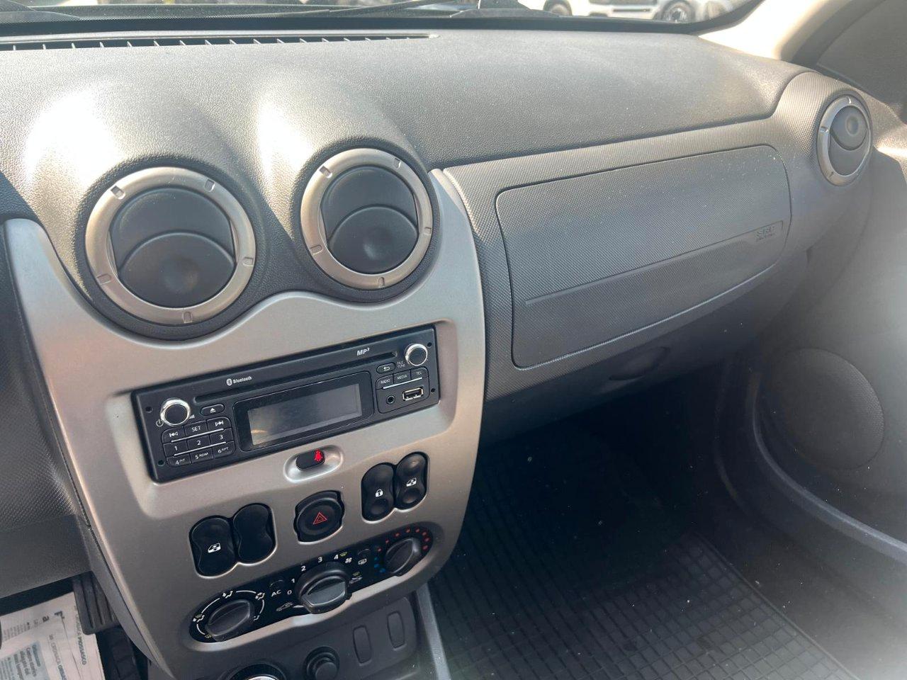 Dacia Duster 1.5 dci Laureate 4x4 110cv
