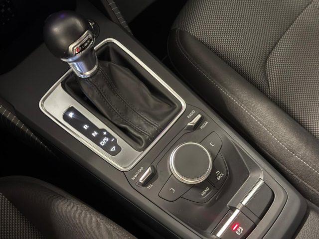 AUDI Q2 1.6 TDI S tronic admired