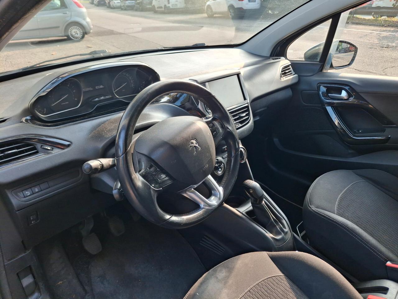 Peugeot 208 BlueHDi 75 5 porte Allure
