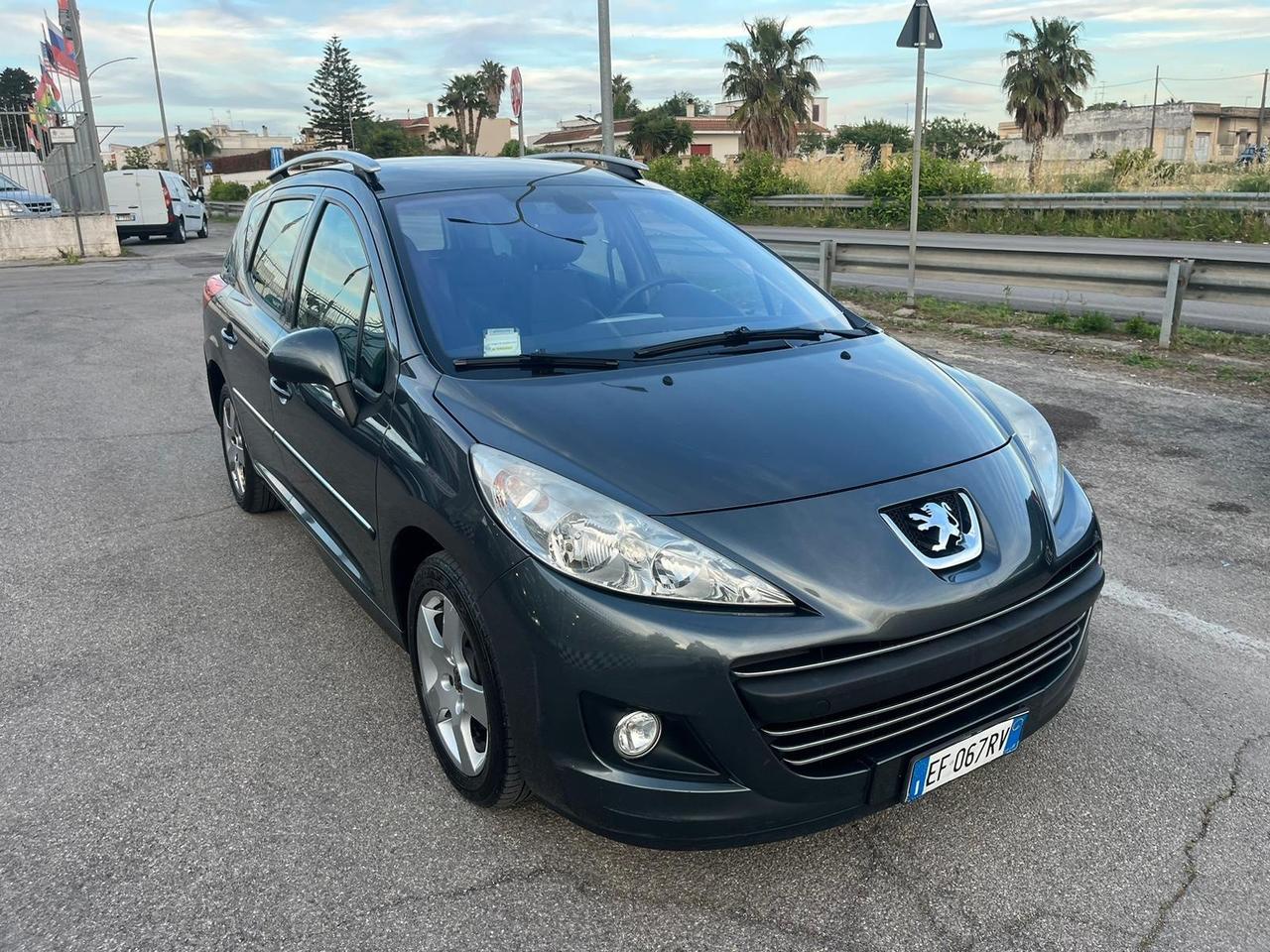 Peugeot 207 1.6 HDi SW XS Ciel Unipro 2010