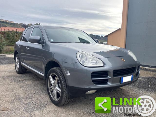 PORSCHE Cayenne 3.2 V6 Tiptronic / GPL / Tetto / Iscritta ASI