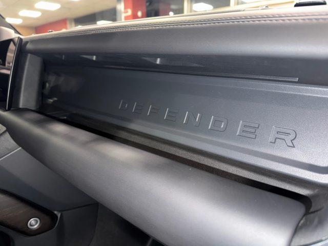 LAND ROVER Defender 130 3.0D I6 300 CV AWD AUTO X *UNIPROP*SERVICE UFF