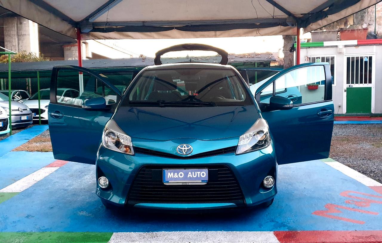 TOYOTA YARIS 1.5 BENZINA/IBRIDA FULL OPTIONAL KM 71 MILA