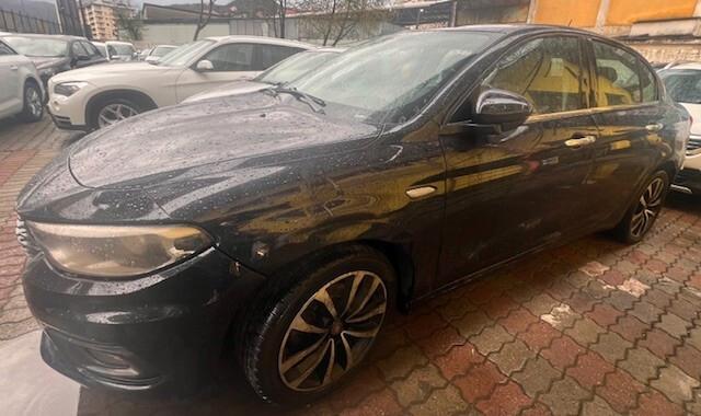 Fiat Tipo 1.6 Mjt 4 porte Lounge