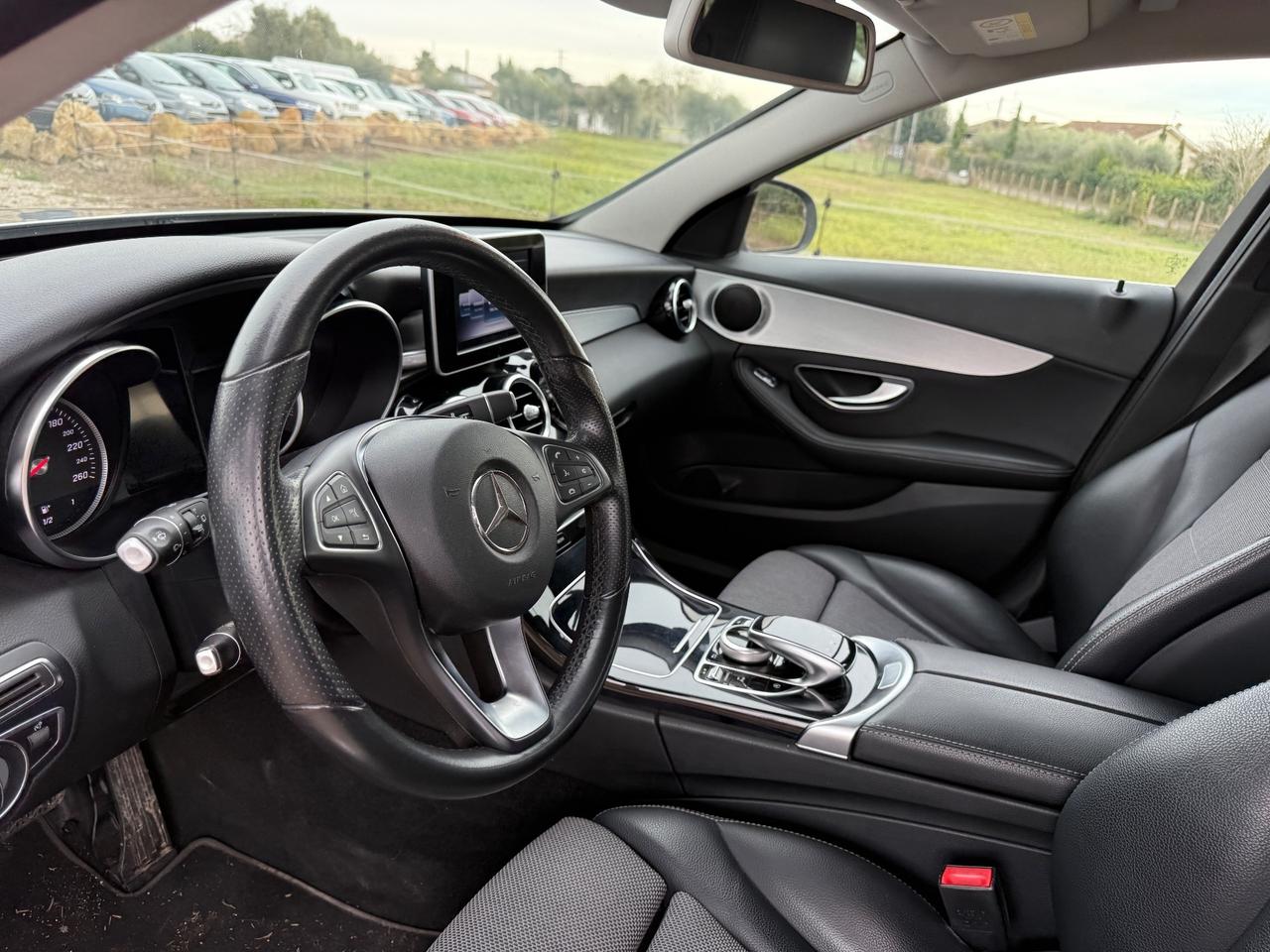 MERCEDES-BENZ C 220 d S.W. Auto Business