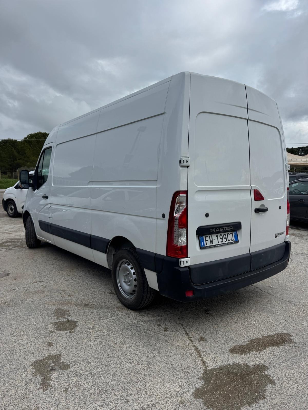 Renault Master 2.3 dci diesel 107kw 145cv furgone