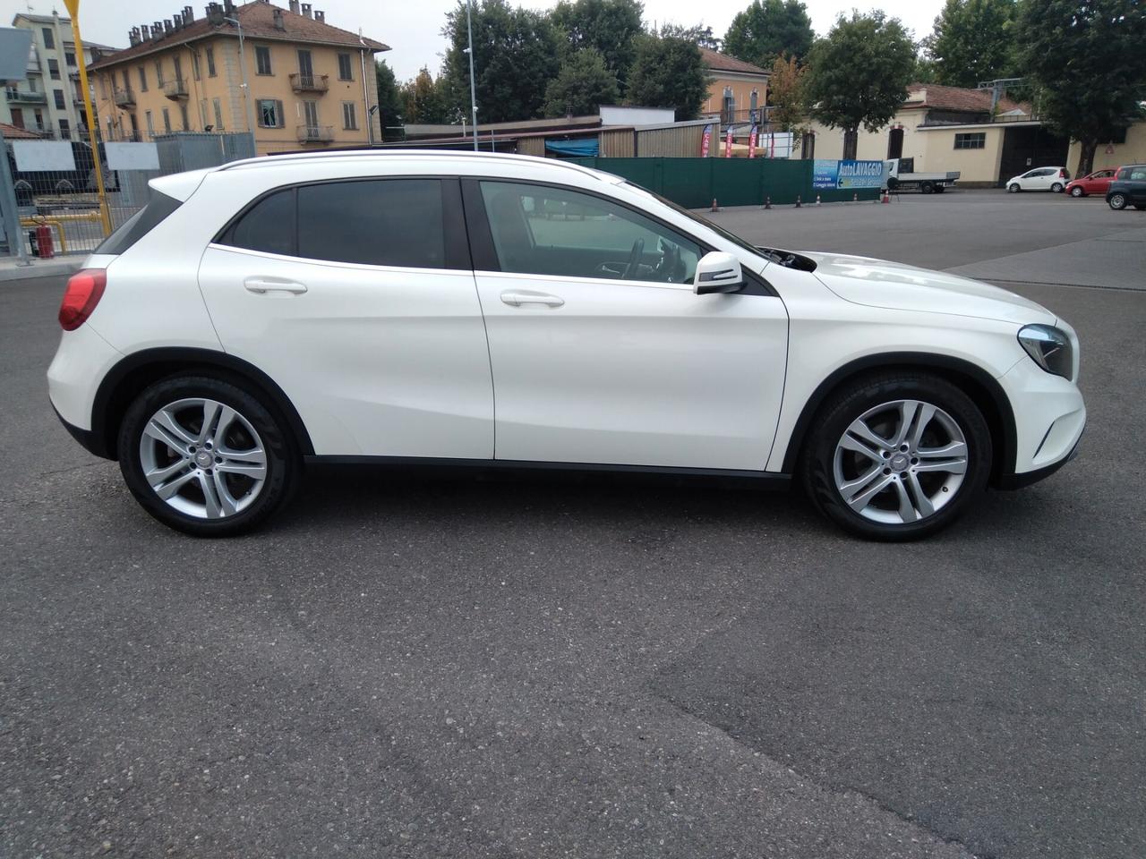 Mercedes-benz GLA 200 d Automatic Sport 136cv