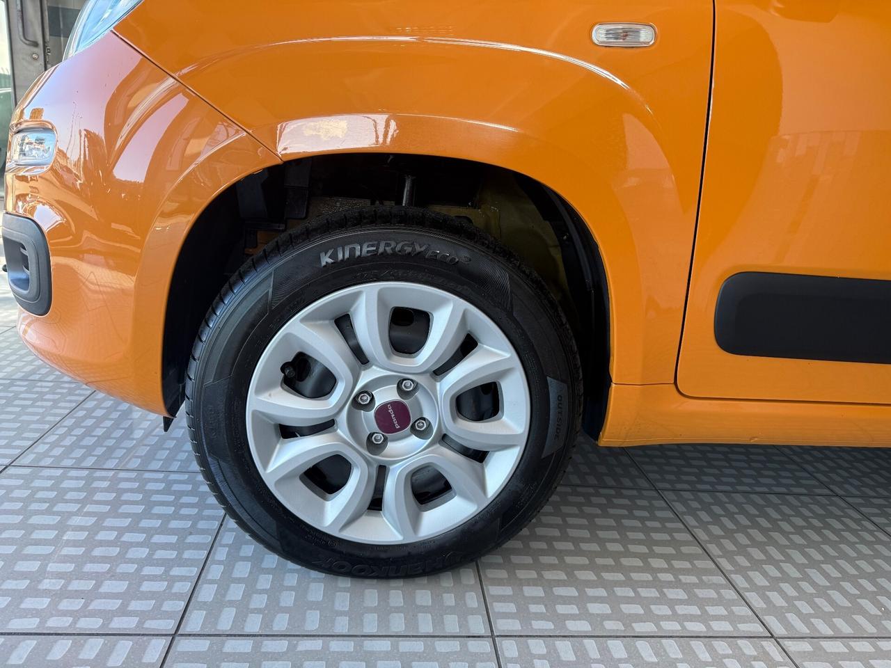 Fiat Panda 0.9 TwinAir Turbo Natural Power Lounge