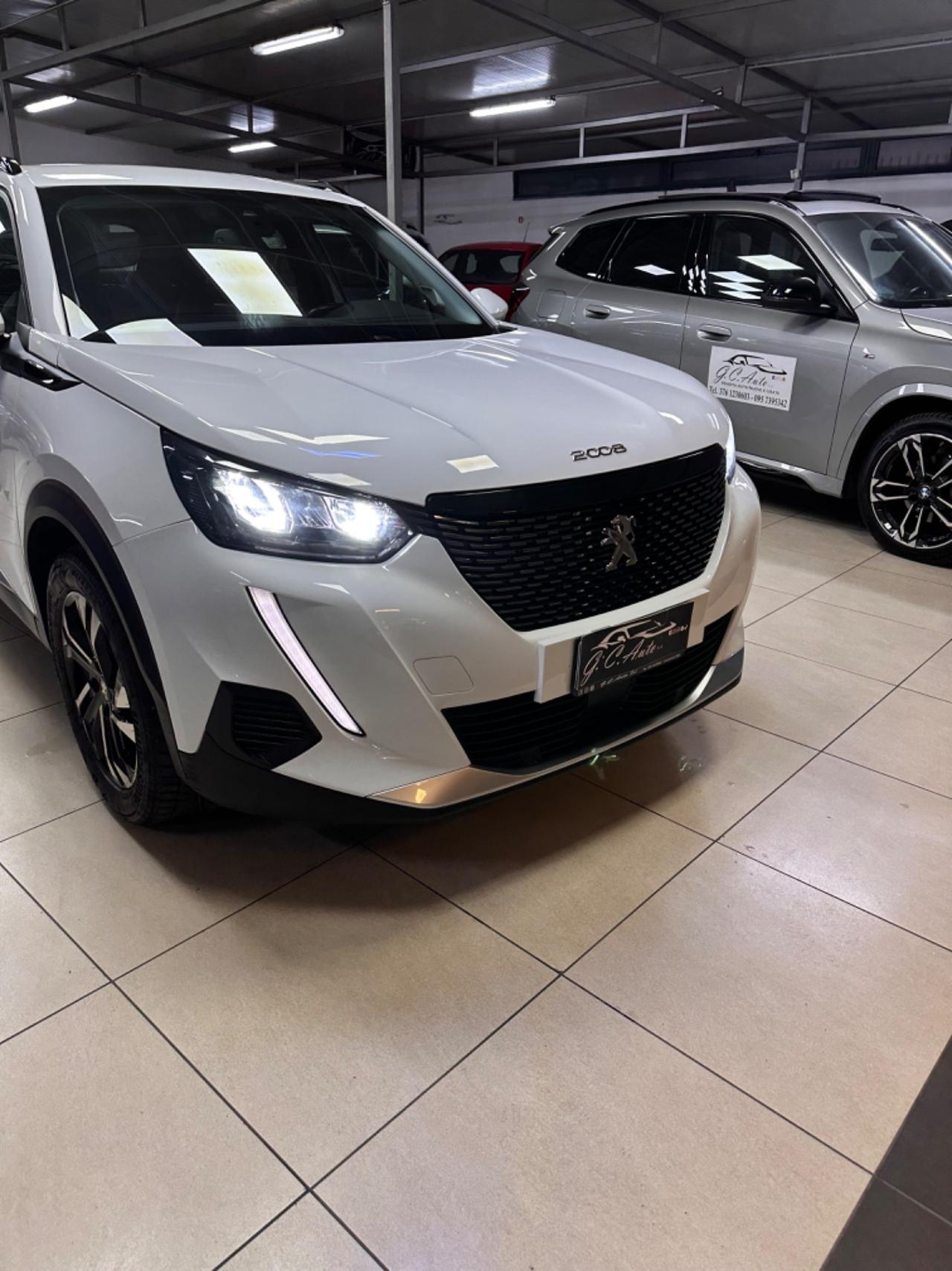 Peugeot 2008 BlueHDi 130 S&S EAT8 Allure Navi Pack