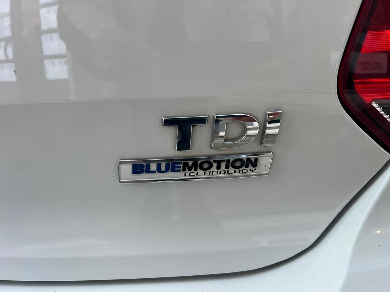 VW POLO 1.4 TDI 90cv DSG 5p BlueMotion TECH NEOPAT