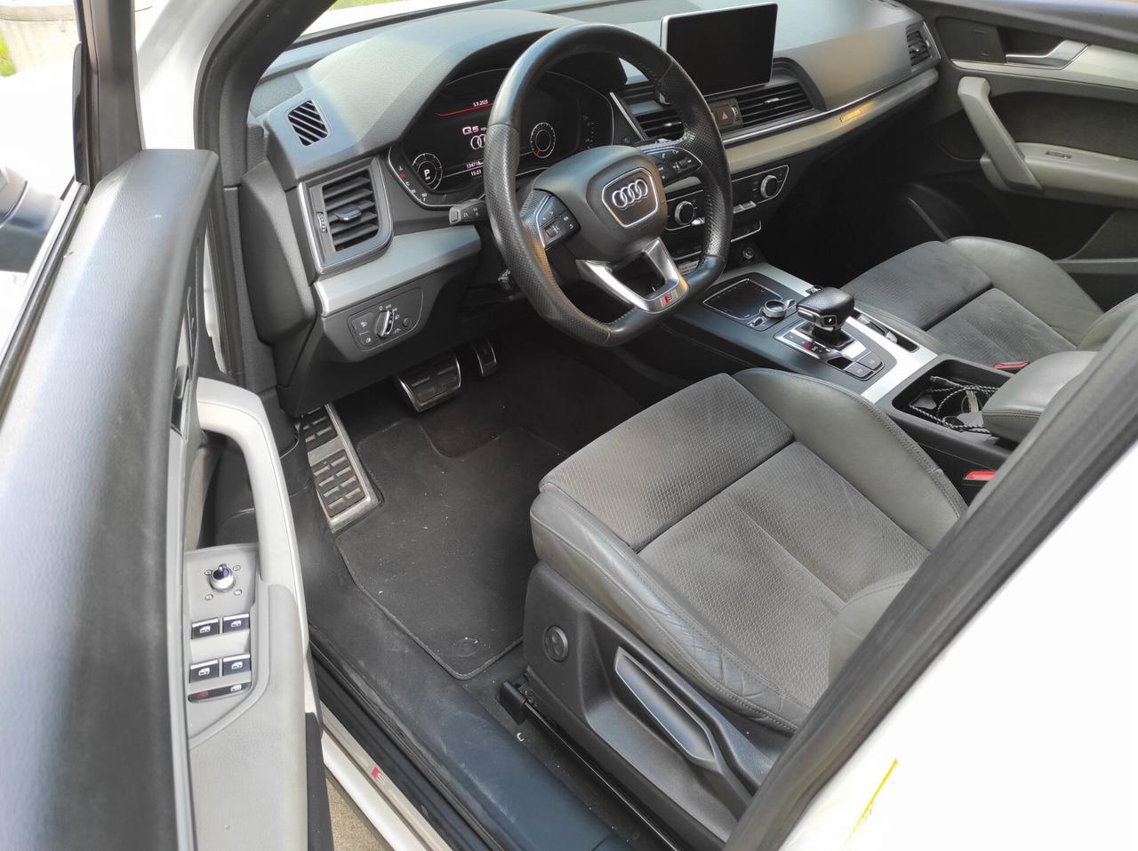 Audi Q5 2.0 TDI quattro S tronic