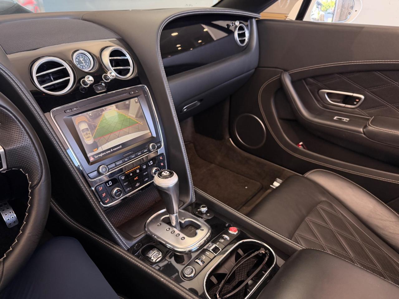 Bentley Continental GTC iva esposta