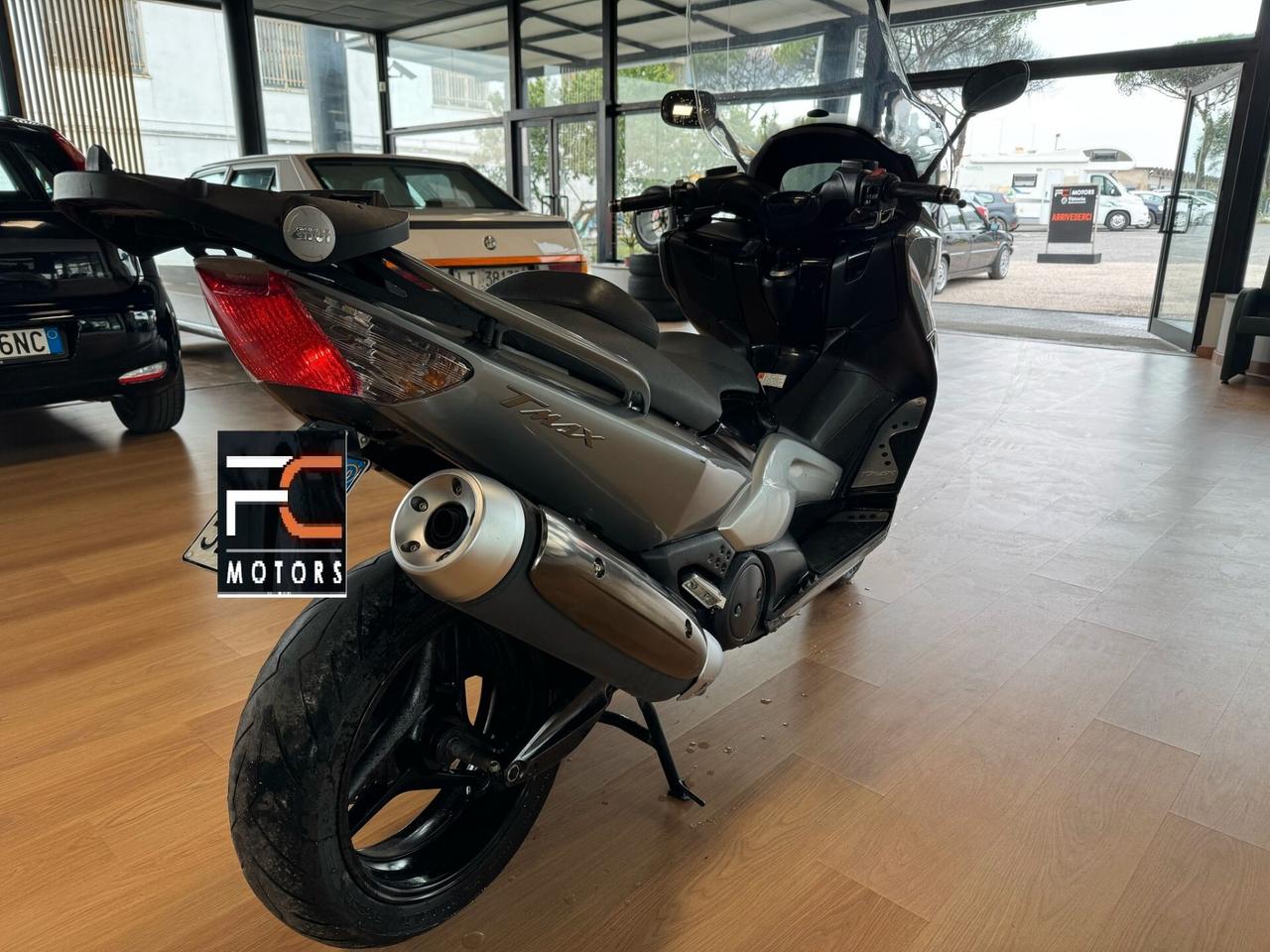 YAMAHA T-MAX 2010 completamente originale