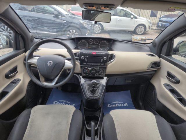 LANCIA Ypsilon 0.9 TwinAir 85 CV 5 porte Metano Ecochic Gold