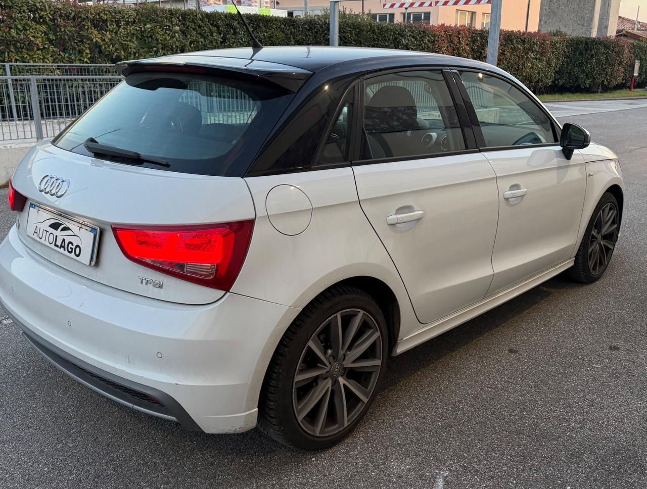 Audi A1 1.2 TFSI S line edition