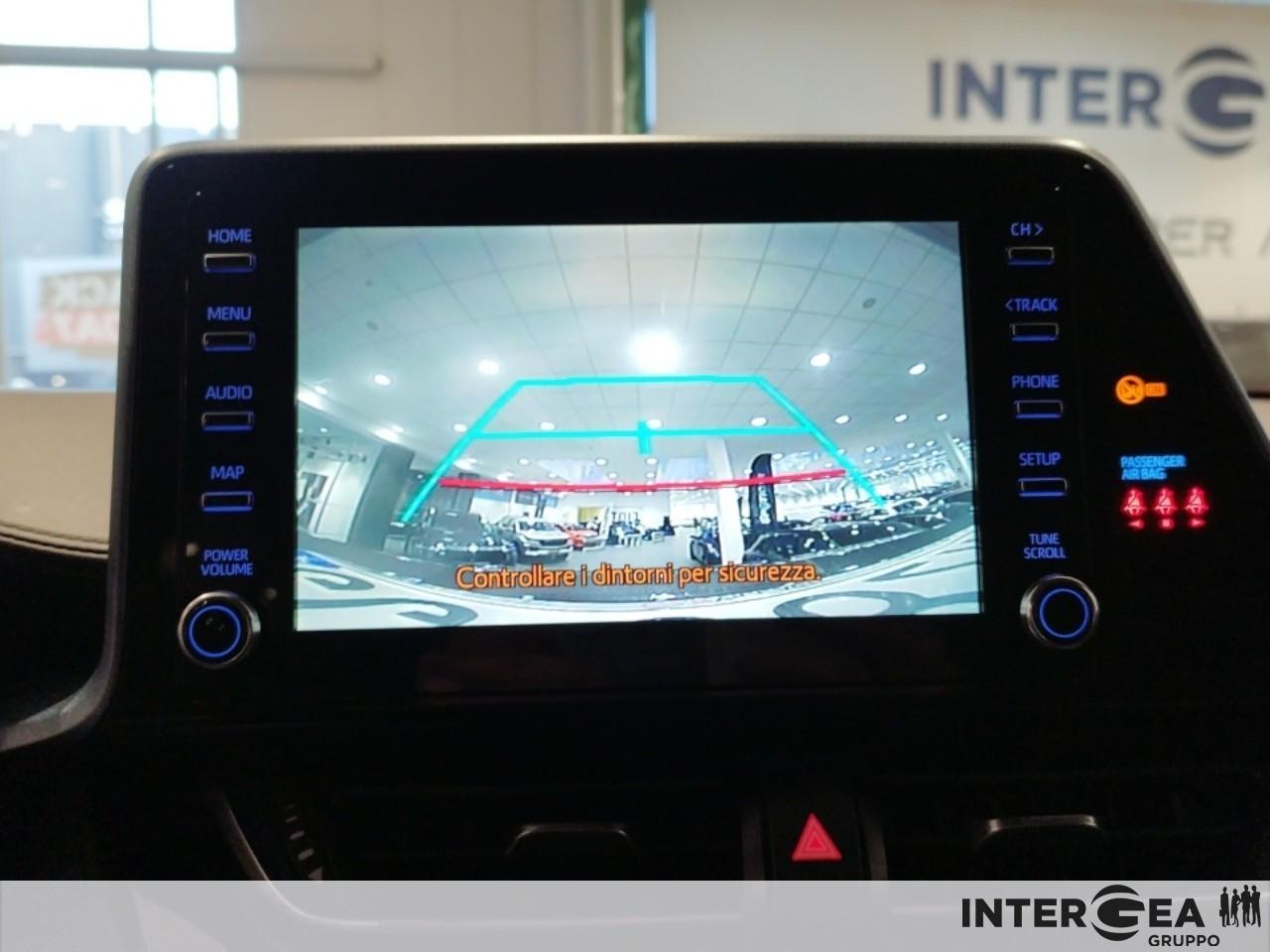 TOYOTA C-HR 1.8h Trend e-cvt