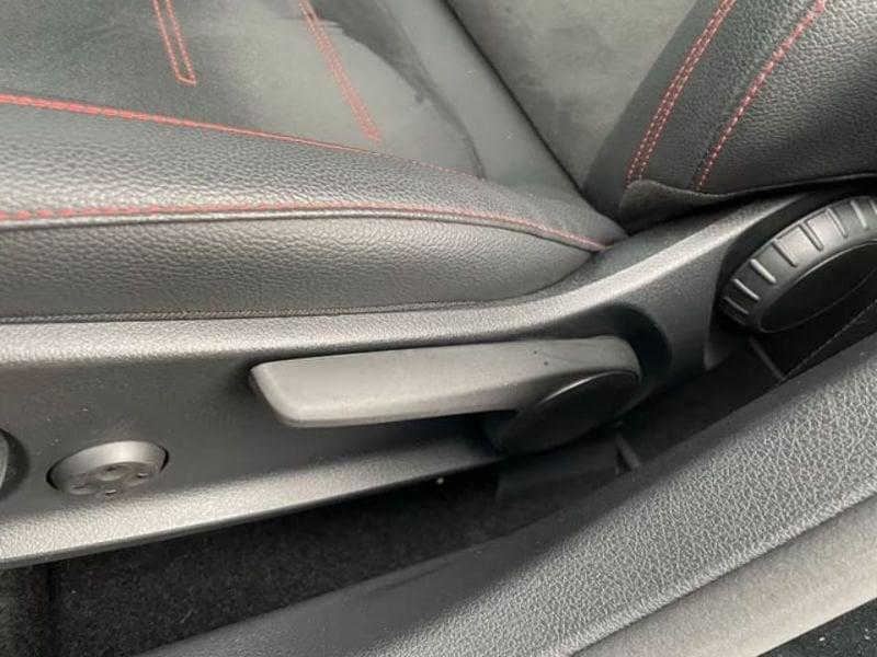 Mercedes-Benz Classe A A 200 d Premium AMG LED NAVI