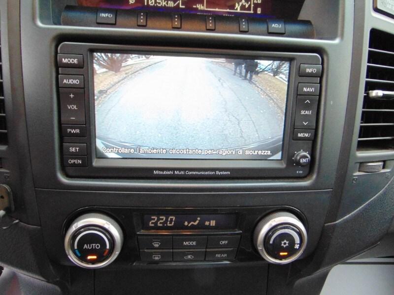 MITSUBISHI Pajero (2006-2009) Pajero 3.2 DI-D 1...