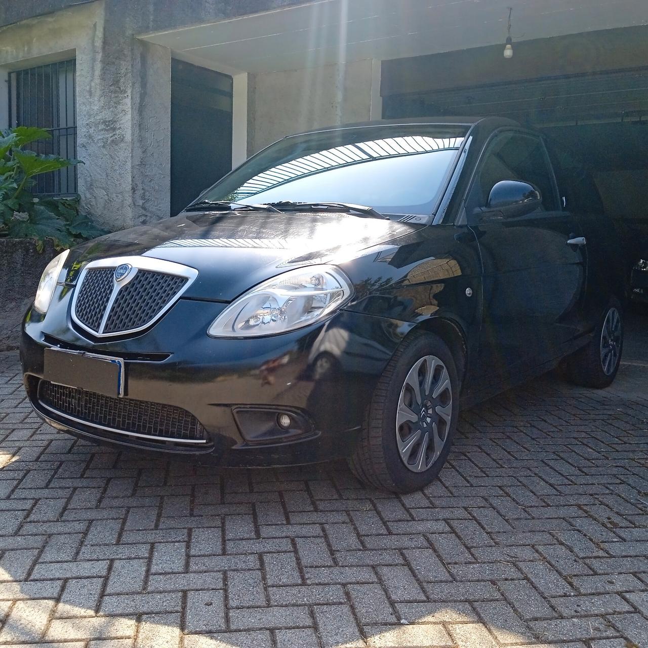 Lancia Ypsilon 1.2 Elle